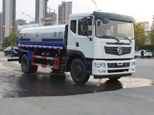 程力噴霧車廠家 程力噴霧車廠家