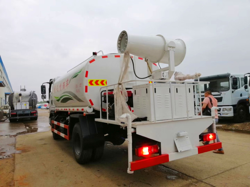 �|Դ�О�ˮ܇�S��ֱ�N���|Դ�О�ˮ܇�r���r���|Դ�О�ˮ܇���ˮ���N���c