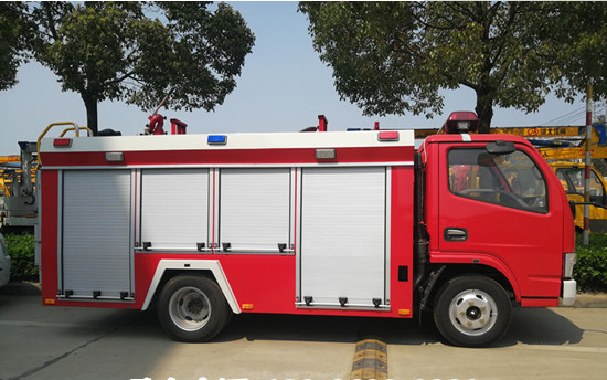 �|�LС������܇-�{������܇