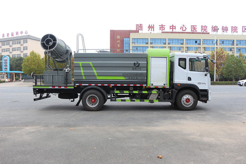 �����|�L(f��ng)�F��܇-������D9�๦���։m܇�S�҃r��-����ӯͨ