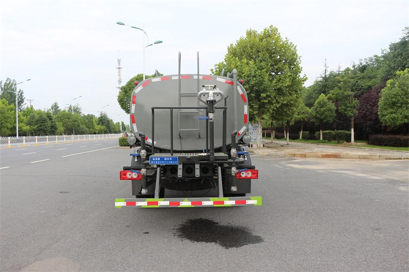 ���̶��֞�ˮ܇�r��