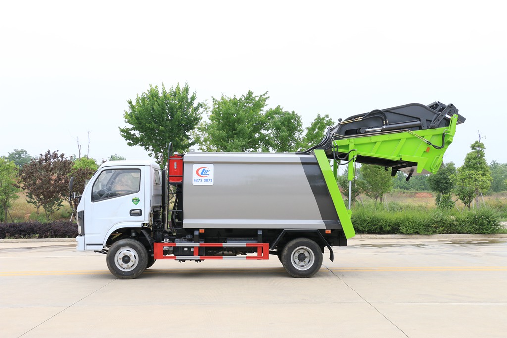 С���𿨉��s����܇